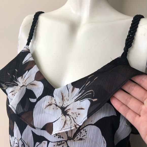 WHBM • Black Floral Sleeveless Ruffle Dress • Sz 6 - Picture 5 of 12